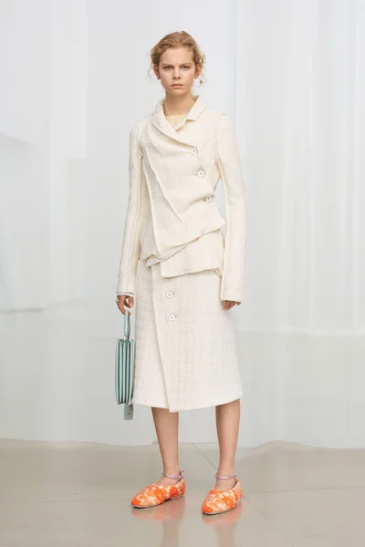 Look 7